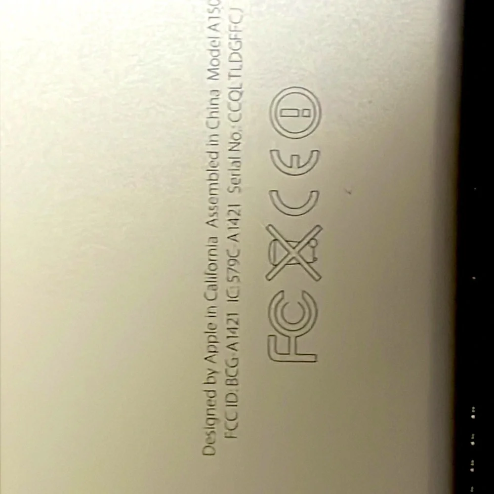 Apple IPod Touch Silver 5th Gen A1509 16GB